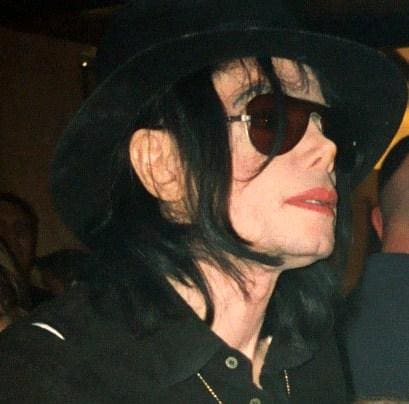 Michael Jackson in 2003